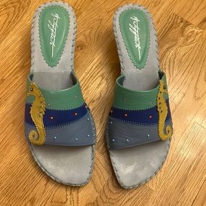 Super Cute Leather Sldes! Shades of blue and green. Excellent condition 💙